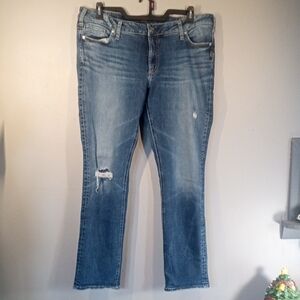 Silver "Elyse" Women's Straight Distressed Jeans Size 36/32